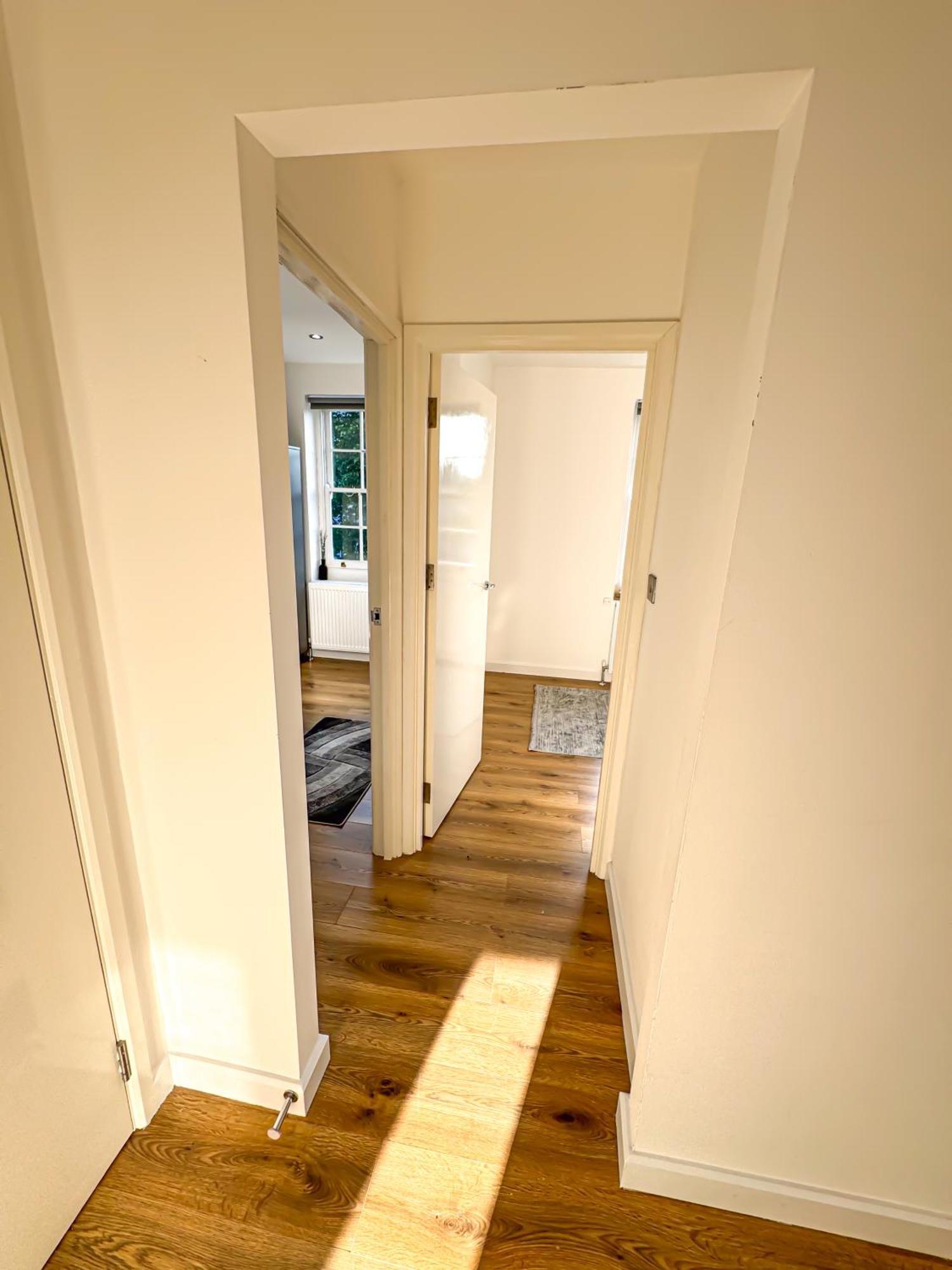 Luxury Flat For 6 - 5 Min Walk From Camden Market Hw4 London Luaran gambar