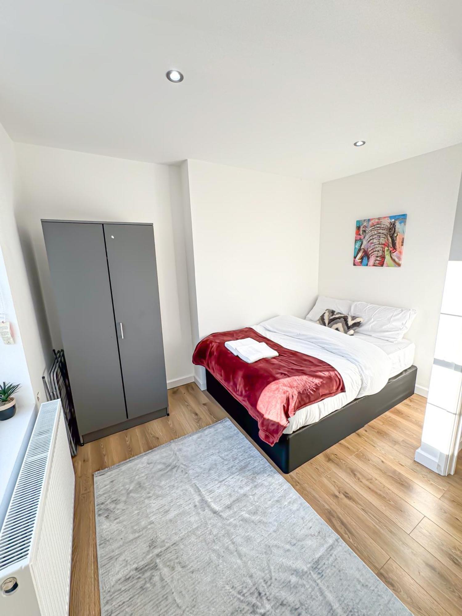 Luxury Flat For 6 - 5 Min Walk From Camden Market Hw4 London Luaran gambar